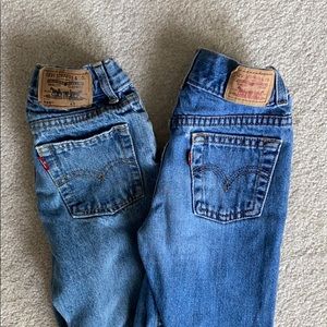 2 pair of Levi’s
